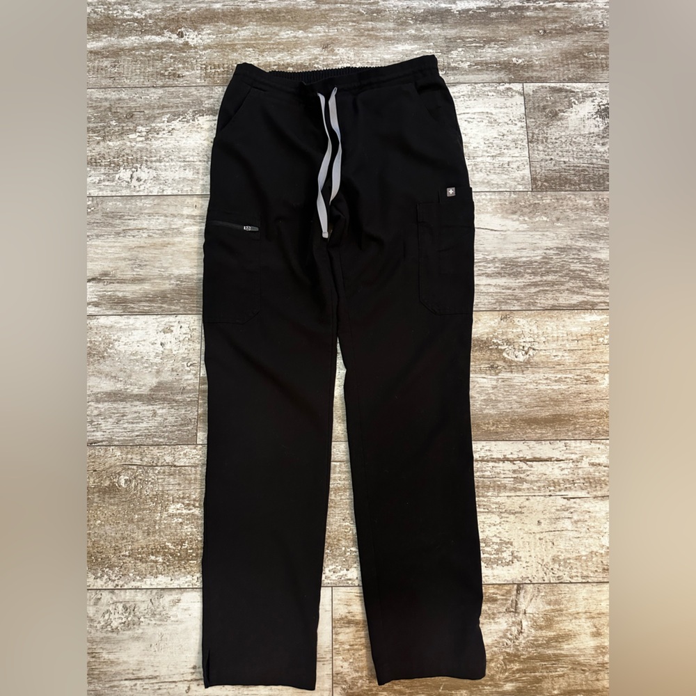 FIGS Women Scrub Pants